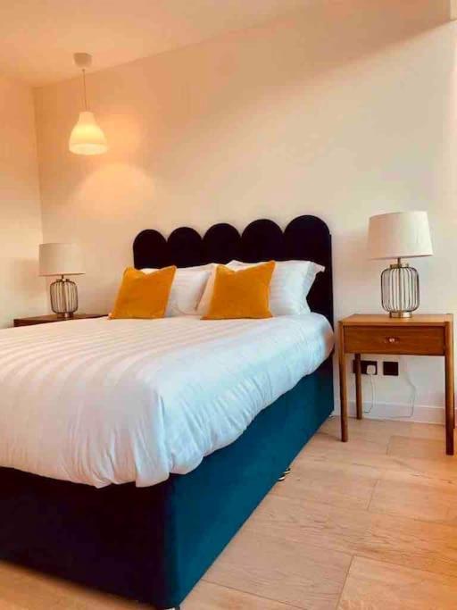 Large 3 Bed 3 Bathrooms Penthouse With Terrace And City Views In London Exterior photo